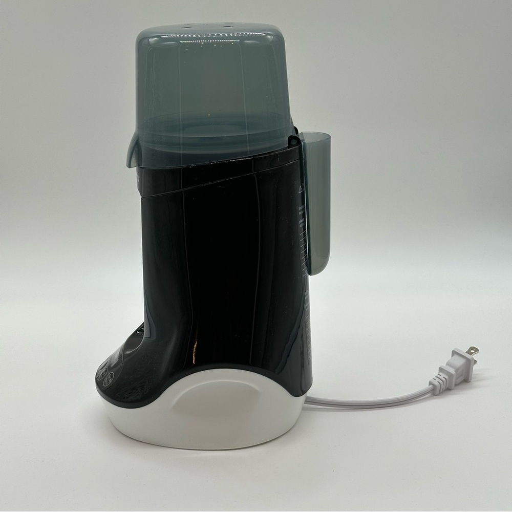 Baby Brezza Bottle Warmer - Picture 4 of 17